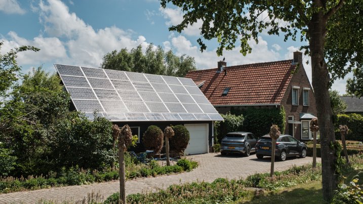 ASN Energie & Innovatiefonds financiert overname Zelfstroom, Greenchoice-oprichters brengen verhuur zonnepanelen verder